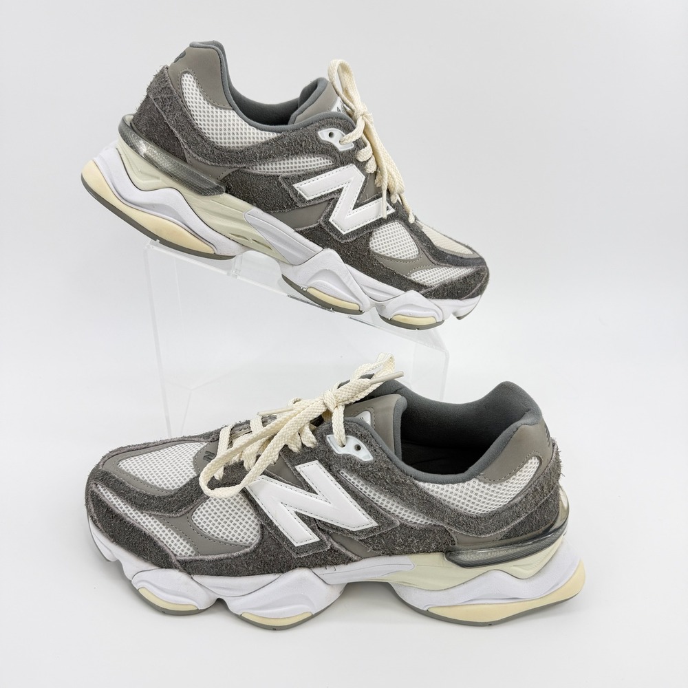 New Balance 9060 Arctic Grey Hairy Suede Sneaker Grey Excellent Mens 10